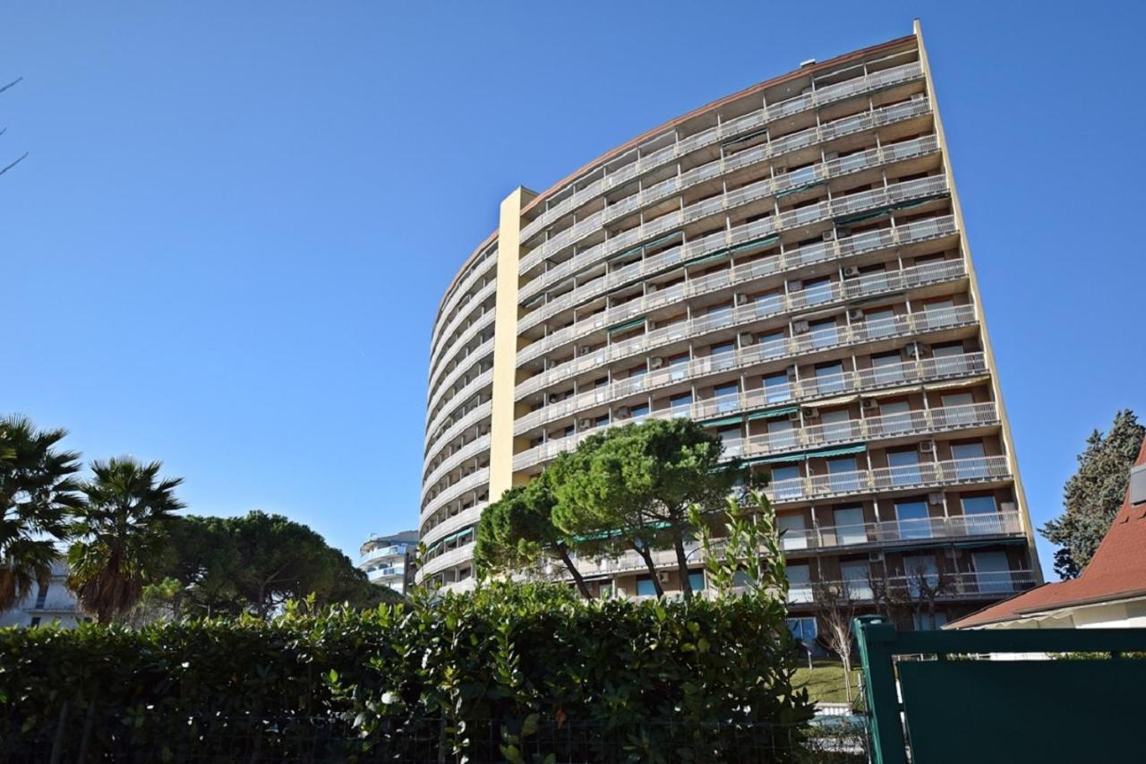 Residence La Duna Lignano Sabbiadoro Extérieur photo